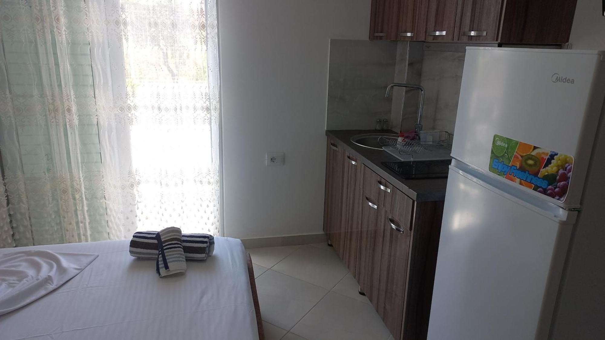Arjan Dyli Guesthouse Ksamil Habitación foto